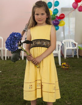 Vestido étnico amarillo